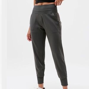 Athleta. Women’s Athleta Venice High Rise Joggers. L.